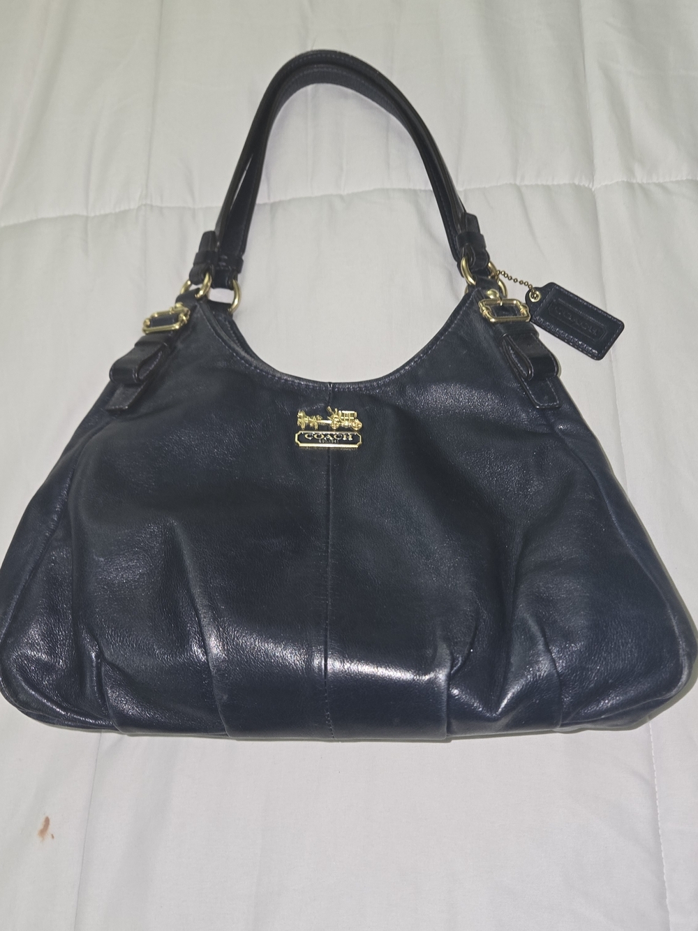 Coach Dark Navy Leather Shoulder Bag with Gold Hardware - Picture 3 of 5